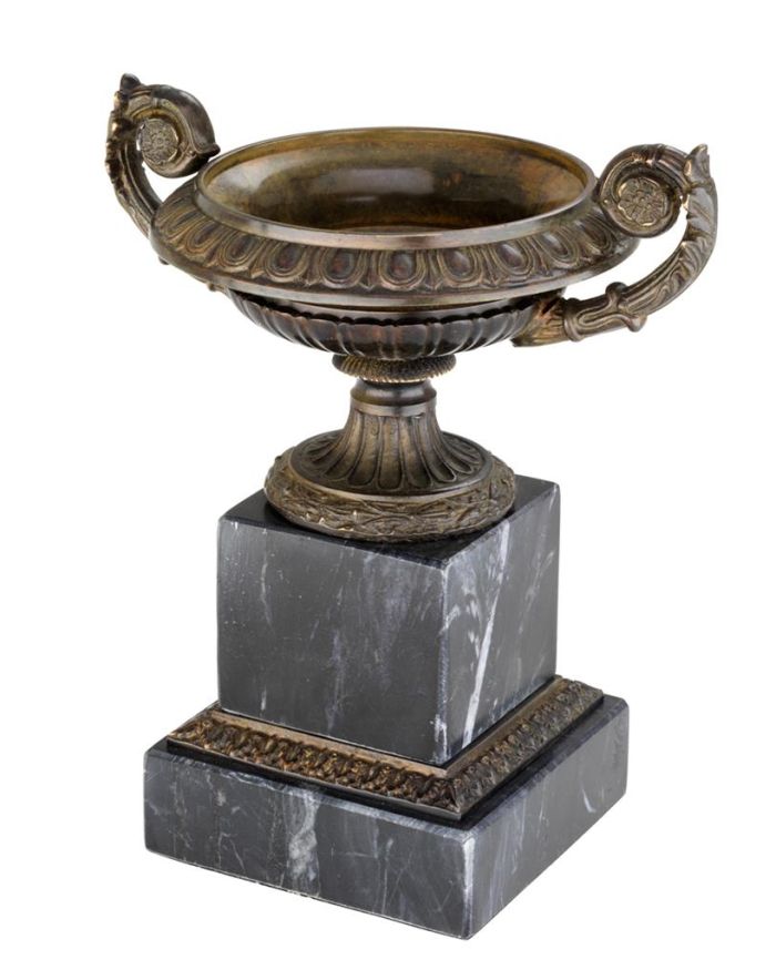 Vase middle age on marble set of 2