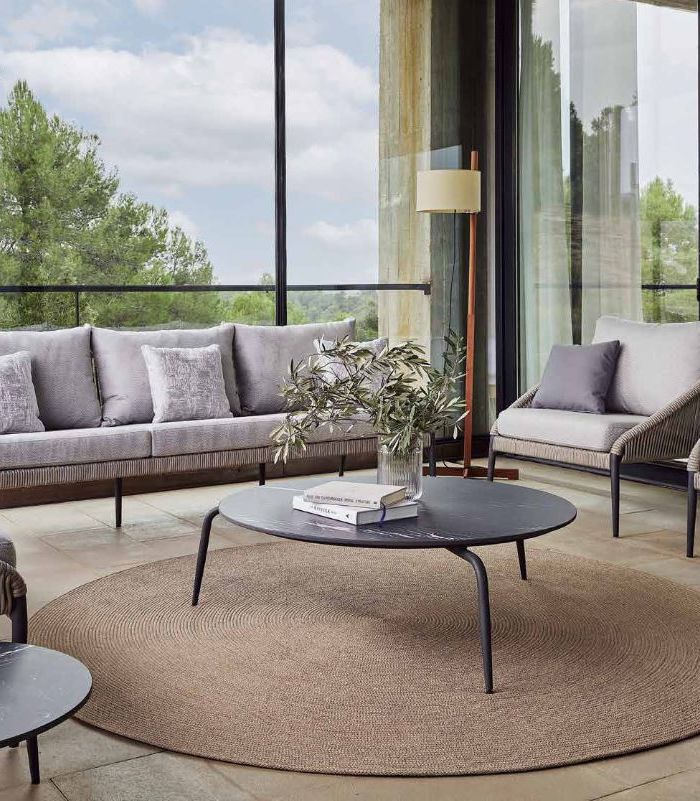 Coffee Table Glenn Simpson