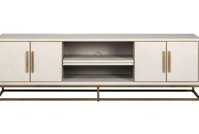 Dresser Ines Mueller