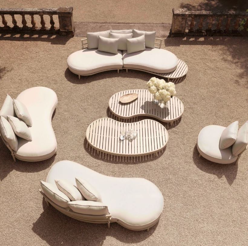 Outdoor Coffee Table Ultin