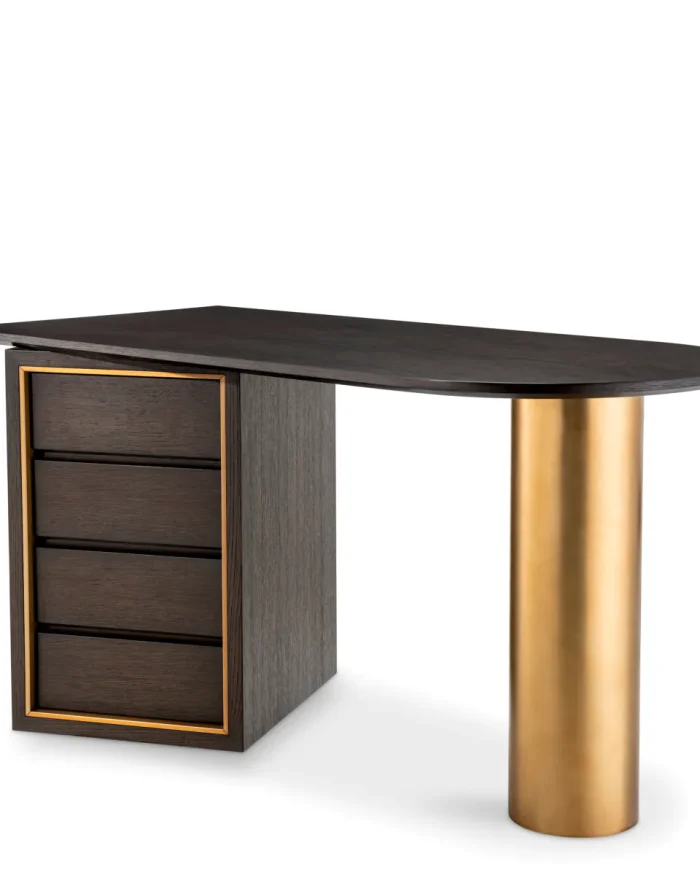 Desk Leo Knapp