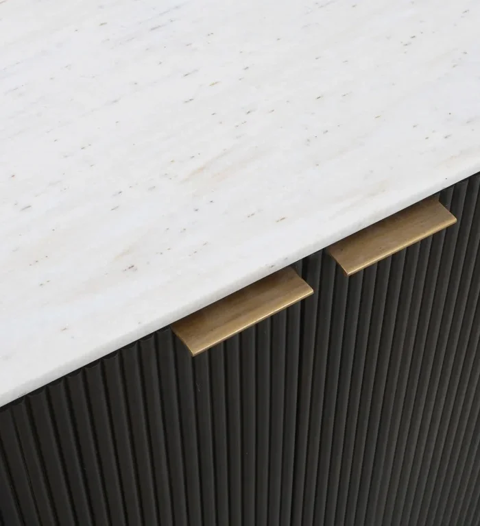 Sideboard Nicola Wilson