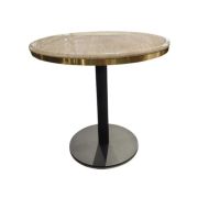 Table Keira Matthews