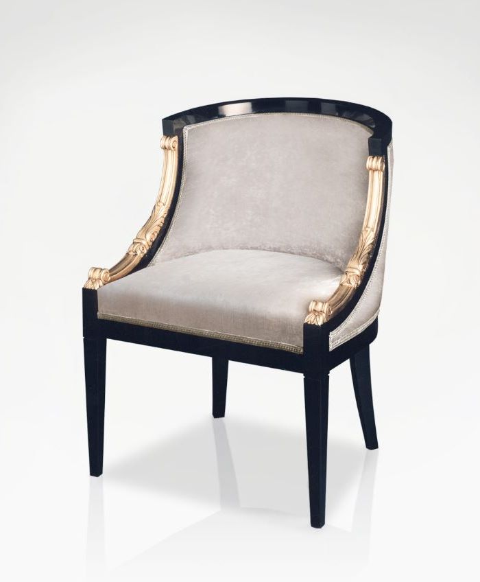Armchair TRADITION