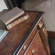 Bedside MESITA DE NOCHE