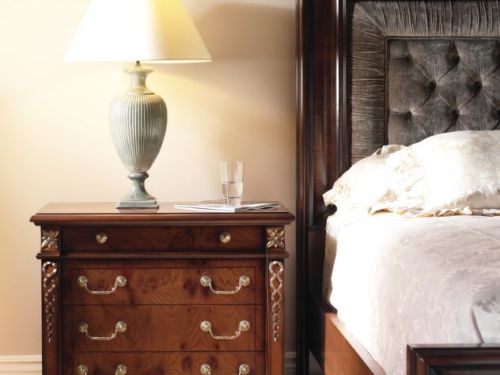 Night Stand MESITA DE NOCHE